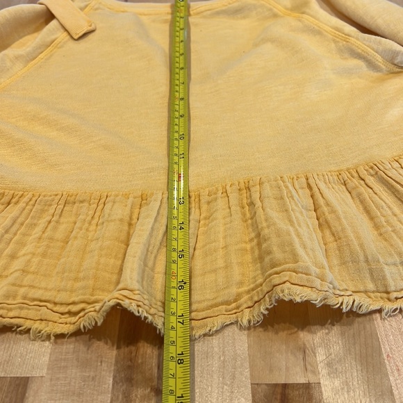 Free People gold Jersey knit cropped top with ruffle - Picture 13 of 13
